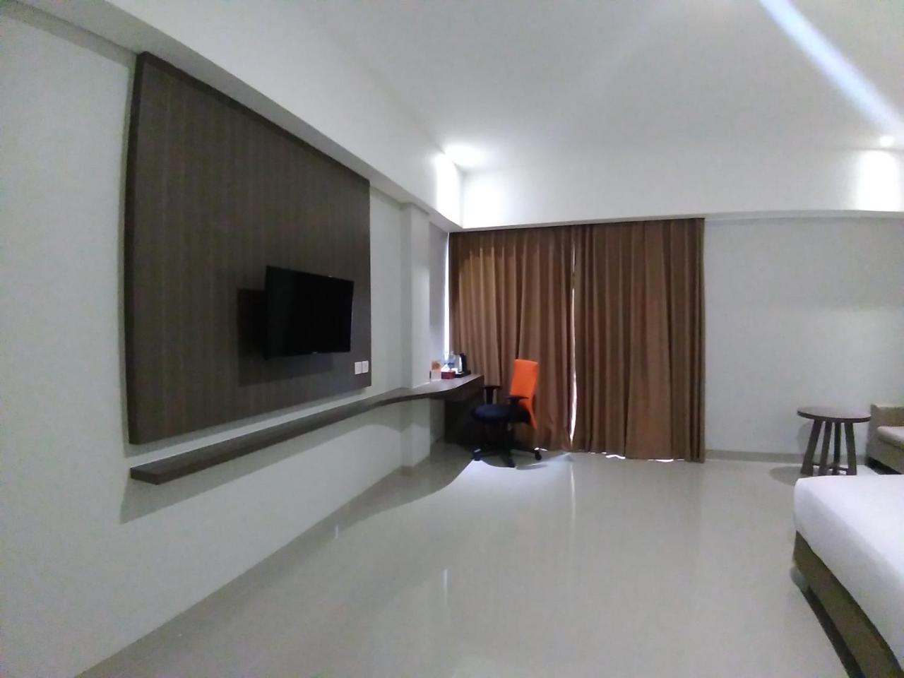 Emerald Hotel Timika Dış mekan fotoğraf